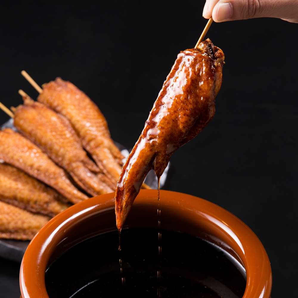 九州名物 とめ手羽 天神店①