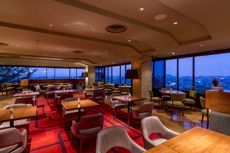 MAIN DINING CABANA（メインダイニング　カバーナ）